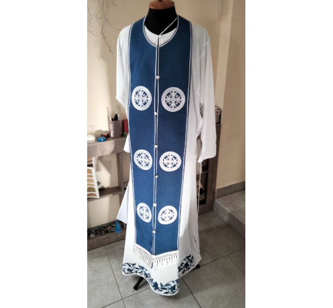 Embroidered Bishop's Vestments in plush - Vestments for Bishop - Archbishop vestments in plush