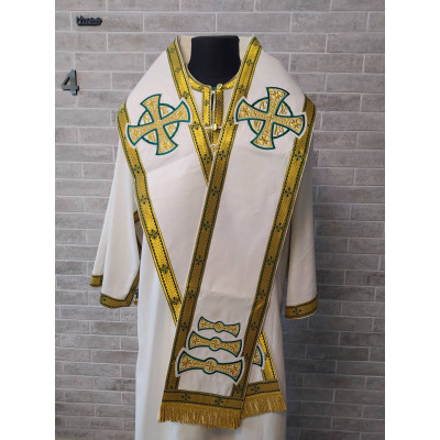 White Bishop's Vestments with green trims - Vestments for Bishop - Archbishop vestments