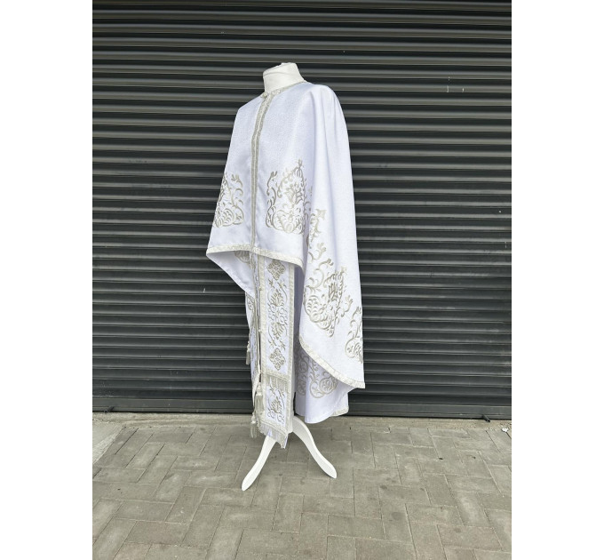 Priest vestment with machine embroidery - Liturgical vestment set Greek phelon