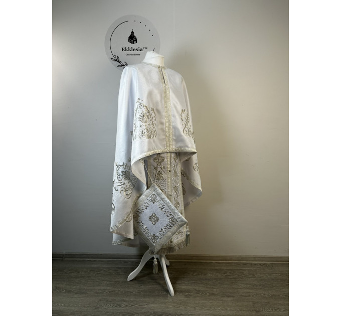 Priest vestment with machine embroidery - Liturgical vestment set Greek phelon