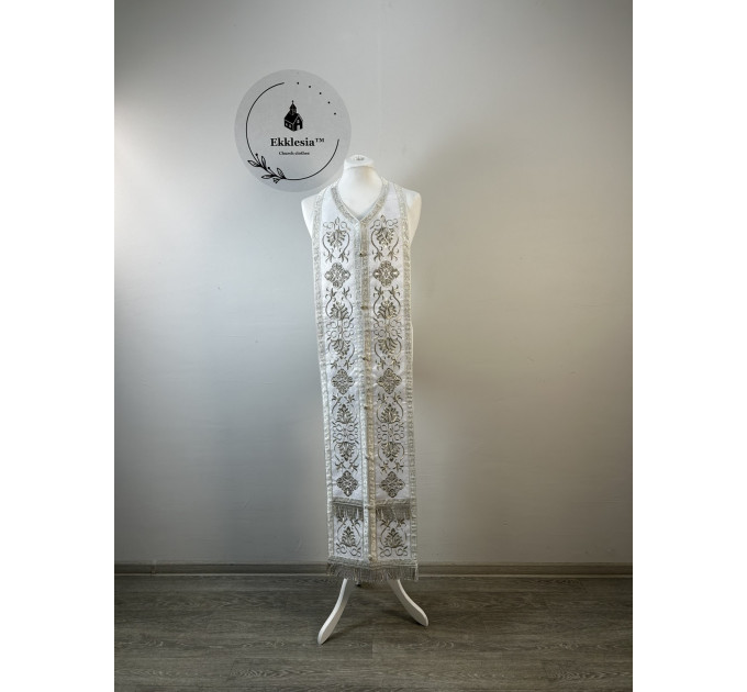 Embroidered white priest stole and cuffs - Epitrachil and cuffs - Communion set