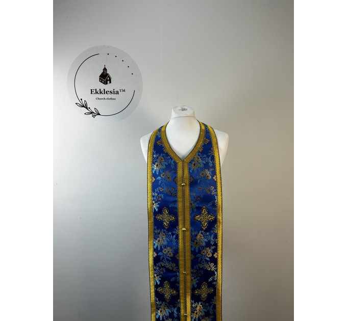 Brocade stole and cuffs 