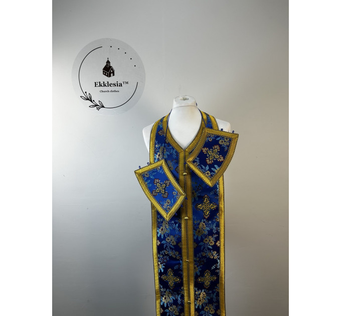 Brocade stole and cuffs 