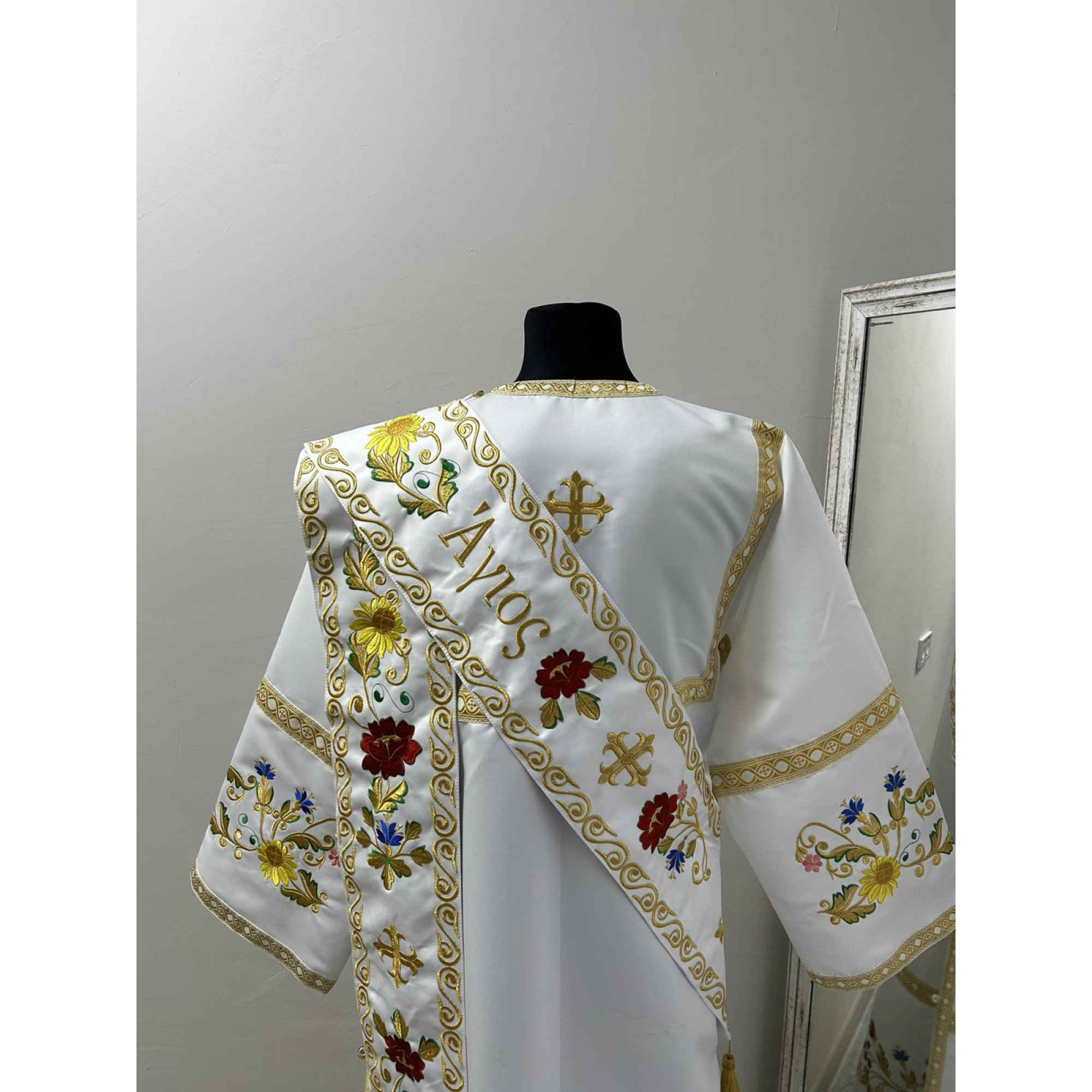 Protodeacon Embroidered protodeacon's Vestment with Slavic double orar ...