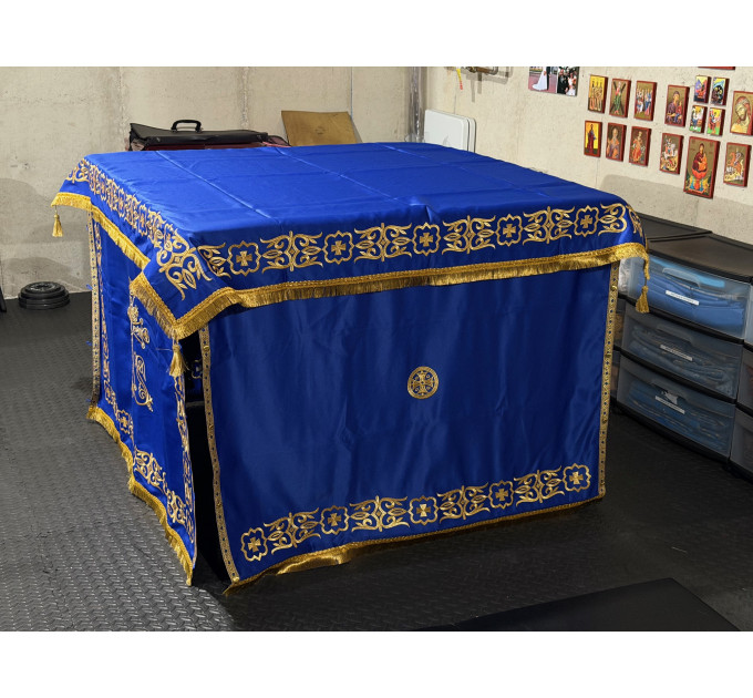 Embroidered altar covers set