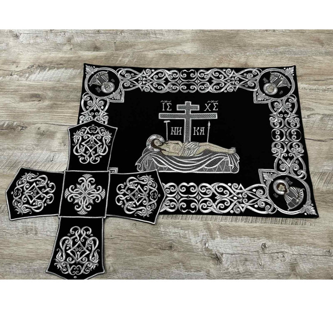 Embroidered chalice covers with aer for Lent - Black covers for Holy Week