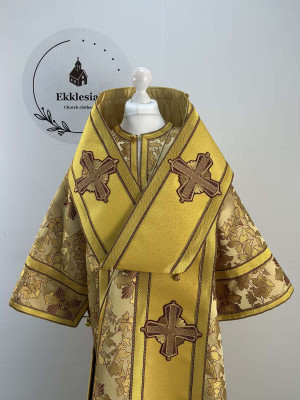 Bishop's vestment set in gold brocade - Vestment set for Archbishop