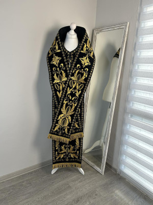 Bishop's Communion set in velvet with machine embroidery - Bishop's Stole and cuffs - Small omophorion - Epitrakhilion and cuffs