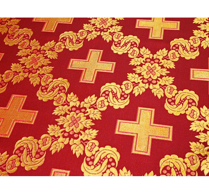 Set of vestments in white-gold color