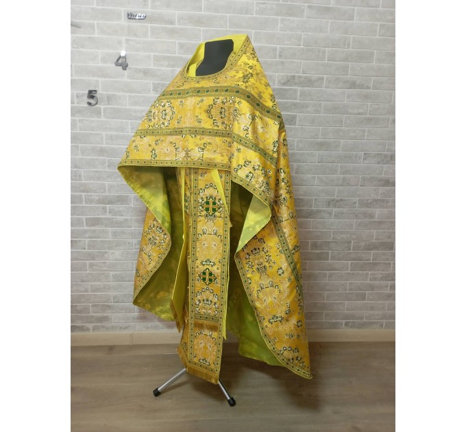 Slavic style vestments in brocade - Priest vestments - Clothes for priests - Liturgical vestments - Liturgical garments