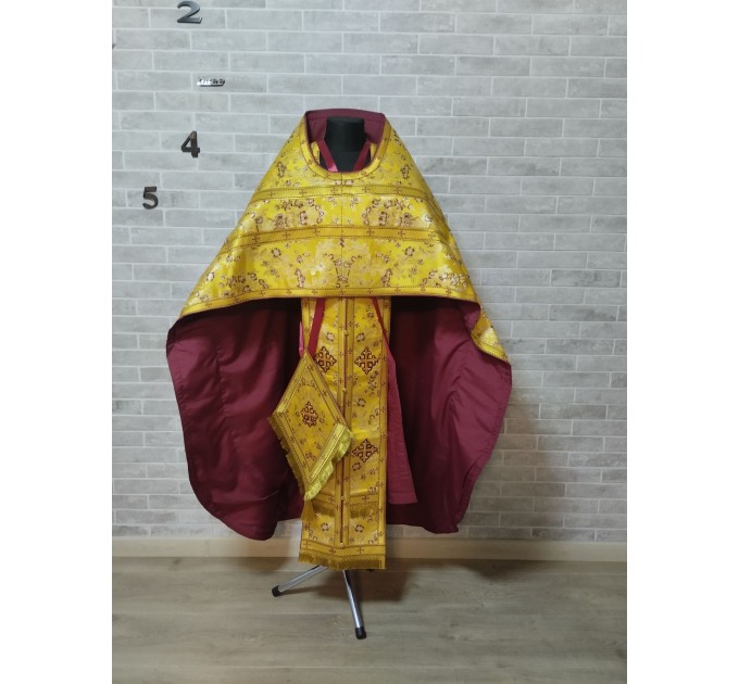 Slavic style vestments in brocade - Priest vestments - Clothes for priests - Liturgical vestments - Liturgical garments