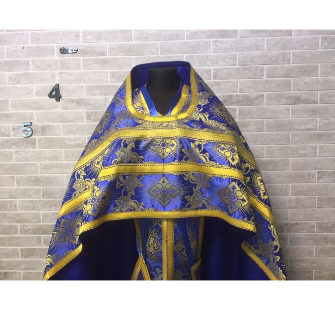 Slavic style vestments in brocade - Priest vestments - Clothes for priests - Liturgical vestments - Liturgical garments