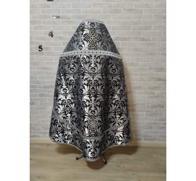 Slavic style vestments in brocade - Priest vestments - Clothes for priests - Liturgical vestments - Liturgical garments