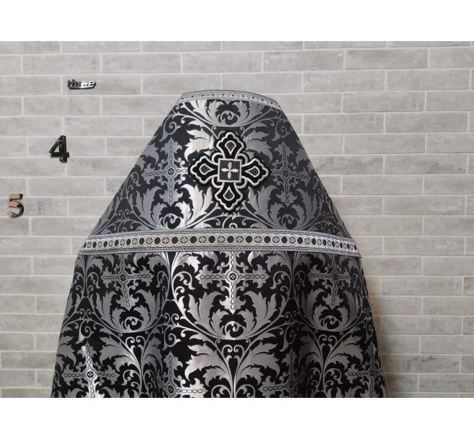 Slavic style vestments in brocade - Priest vestments - Clothes for priests - Liturgical vestments - Liturgical garments