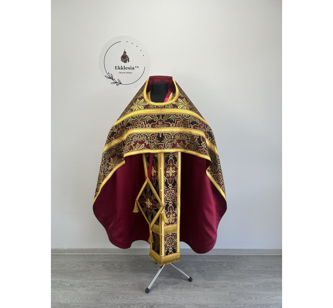 Slavic style vestments in brocade - Priest vestments - Clothes for priests - Liturgical vestments - Liturgical garments