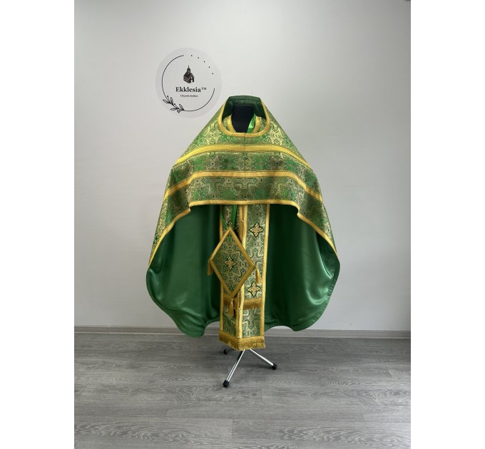 Slavic style vestments in brocade - Priest vestments - Clothes for priests - Liturgical vestments - Liturgical garments