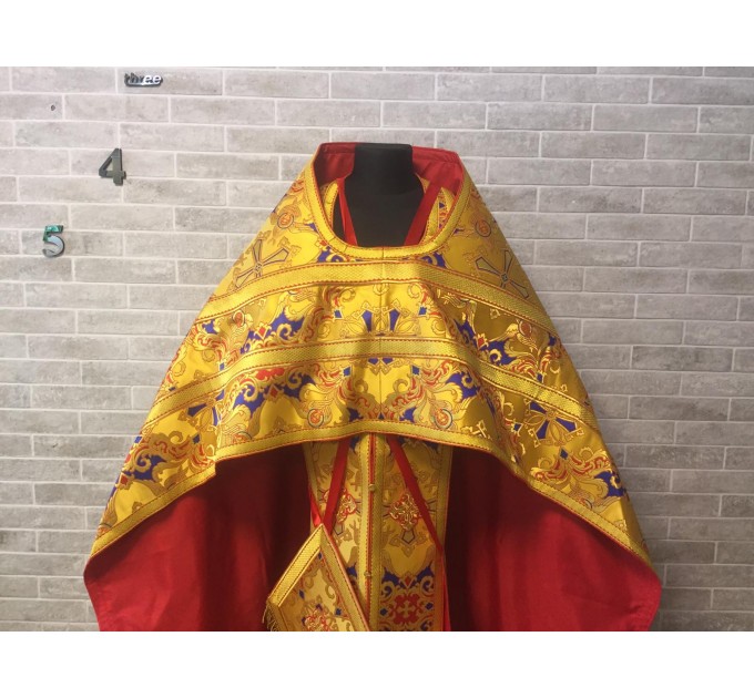 Slavic style vestments in brocade - Priest vestments - Clothes for priests - Liturgical vestments - Liturgical garments