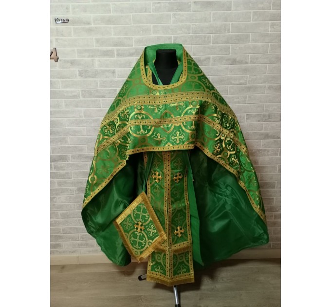 Slavic style vestments in brocade - Priest vestments - Clothes for priests - Liturgical vestments - Liturgical garments