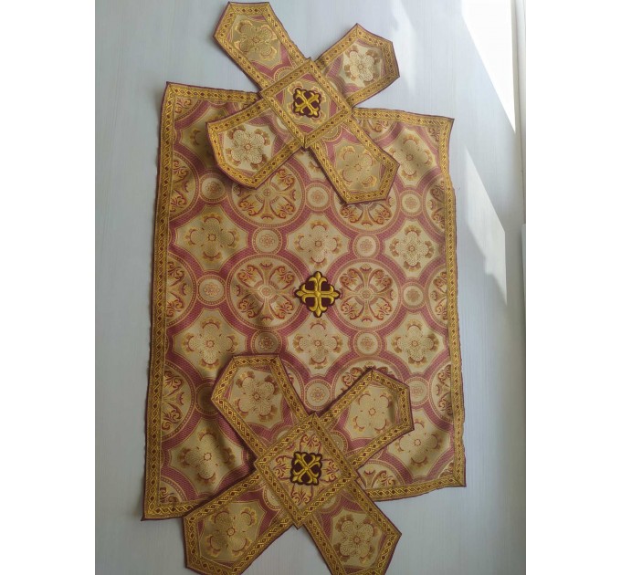 Slavic style vestments in brocade - Priest vestments - Clothes for priests - Liturgical vestments - Liturgical garments