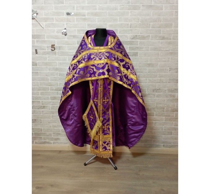 Slavic style vestments in brocade - Priest vestments - Clothes for priests - Liturgical vestments - Liturgical garments