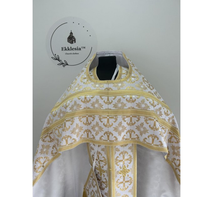 Slavic style vestments in brocade - Priest vestments - Clothes for priests - Liturgical vestments - Liturgical garments