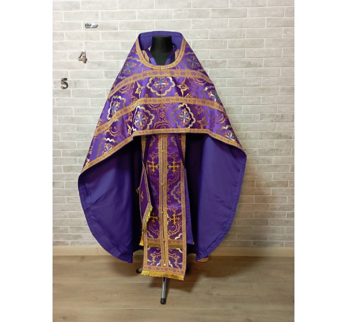 Slavic style vestments in brocade - Priest vestments - Clothes for priests - Liturgical vestments - Liturgical garments