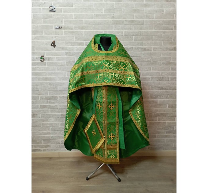 Slavic style vestments in brocade - Priest vestments - Clothes for priests - Liturgical vestments - Liturgical garments