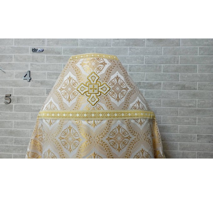 Slavic style vestments in brocade - Priest vestments - Clothes for priests - Liturgical vestments - Liturgical garments