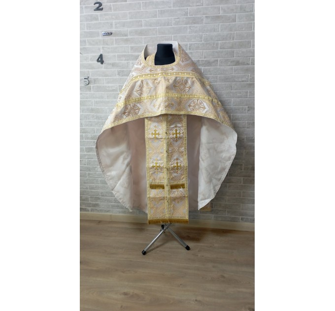 Slavic style vestments in brocade - Priest vestments - Clothes for priests - Liturgical vestments - Liturgical garments