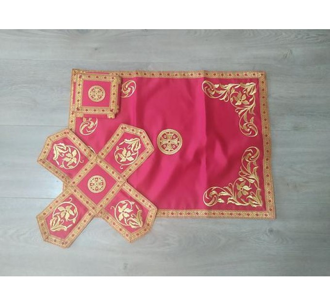 Elegant Embroidered Chalice Covers 