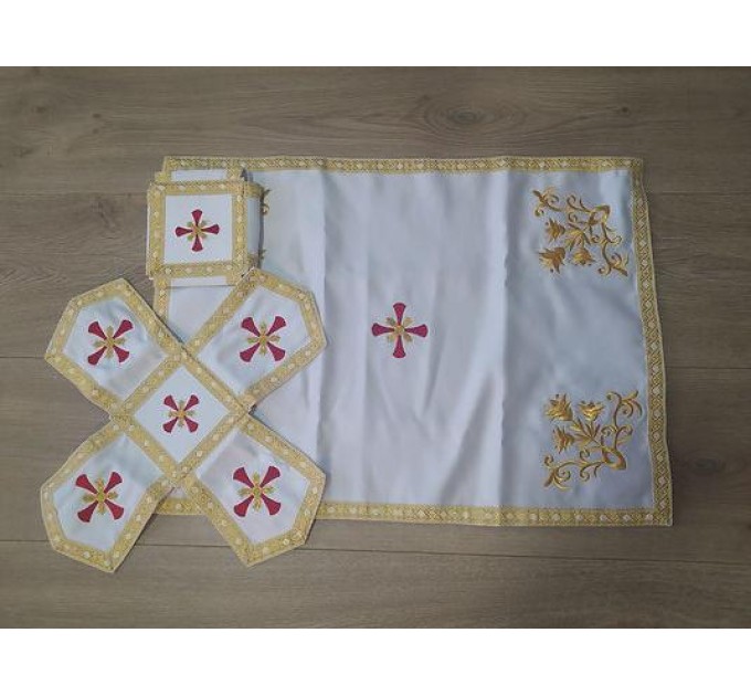 Chalice Covers with machine embroidery in gabardine/ satin / velvet