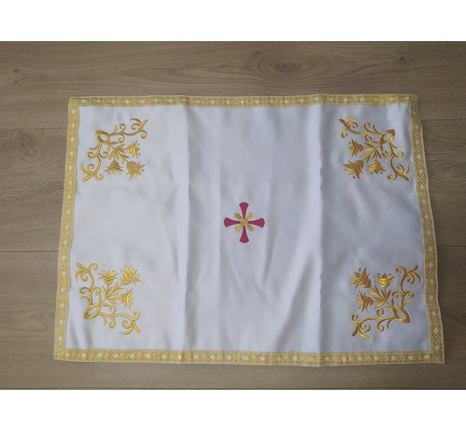 Chalice Covers with machine embroidery in gabardine/ satin / velvet