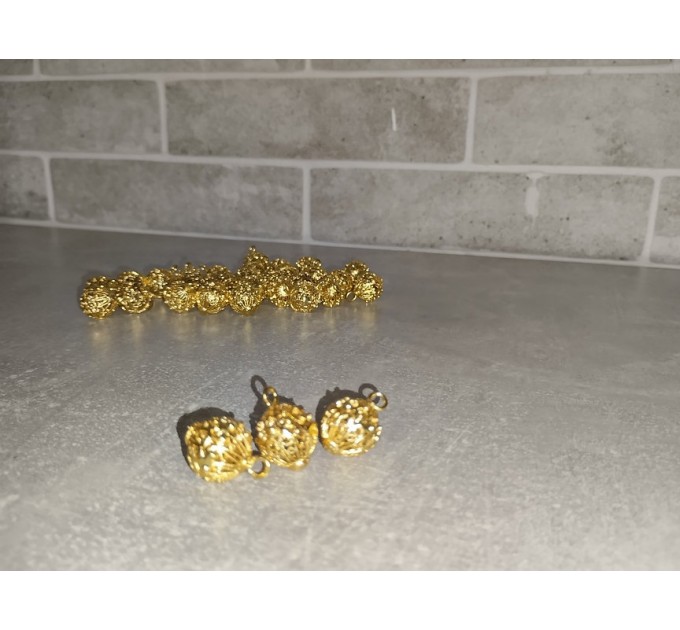 Gold Metallic buttons - Gold buttons - 2cm metal buttons for liturgical cloth