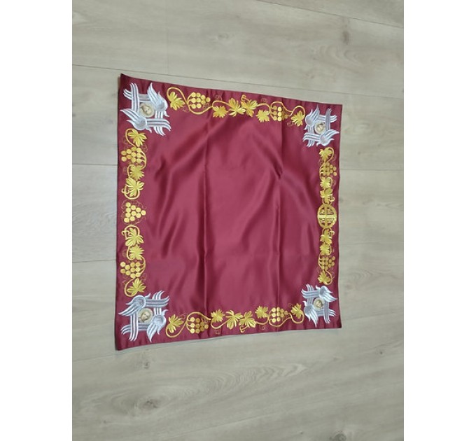 Embroidered Iliton in satin - Canonical altar iliton - eiliton with embroidery