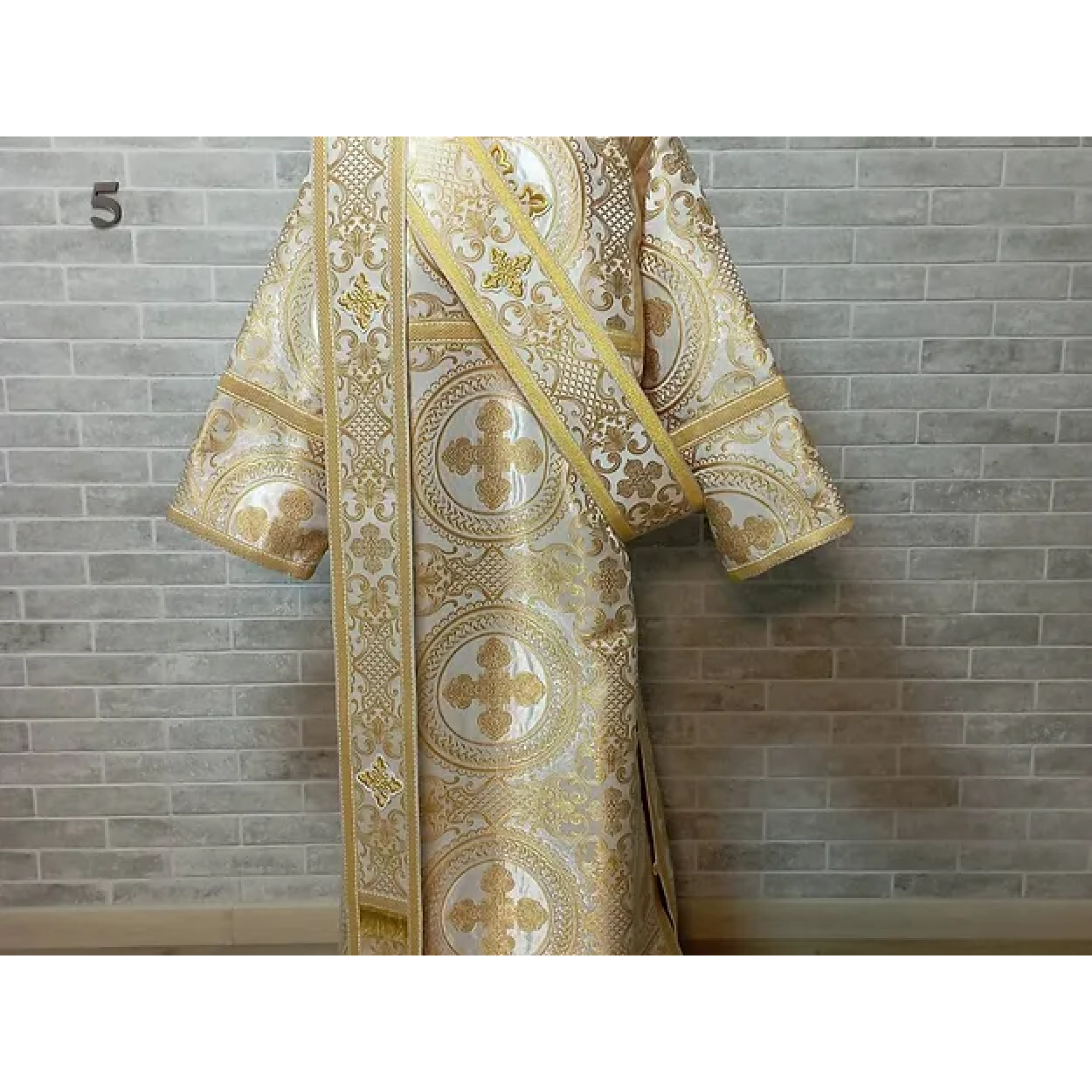 Brocade vestment for deacon - Stichar and orar in yellow-gold silk brocade