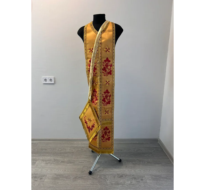 Embroidered priest vestment - Liturgical vestment for priest