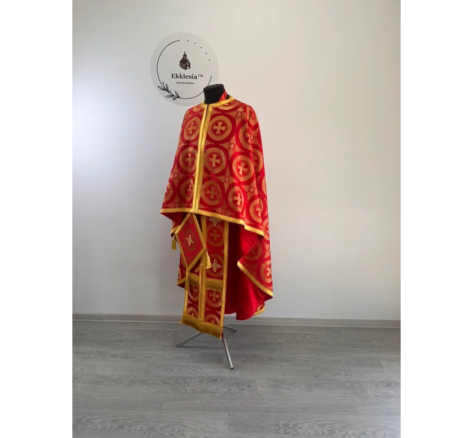 Priest vestment in red church brocade - Liturgical clothes for priest- Phelon