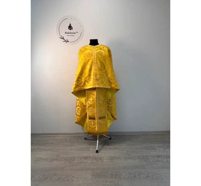 Priest vestment in red church brocade - Liturgical clothes for priest- Phelon