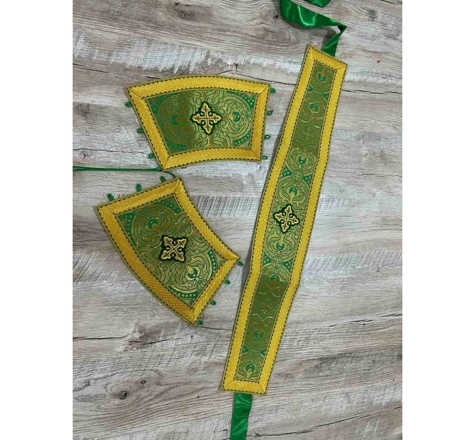Priest vestment in church brocade - Liturgical clothes for priest - Phelonion