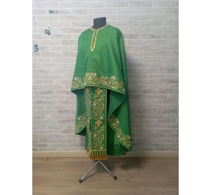 New green vestment with machine embroidery - Priest vestment clothes