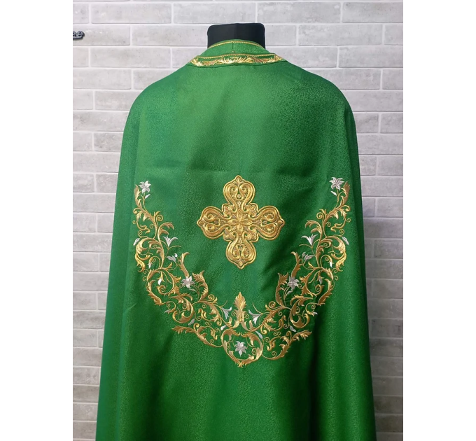New green vestment with machine embroidery - Priest vestment clothes