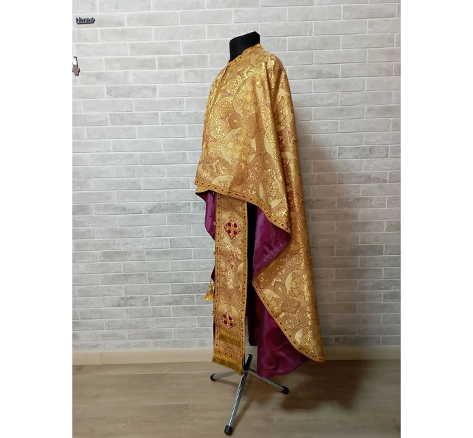 Priest vestment in Greek brocade - Liturgical orthodox costume - Phelon - Robe