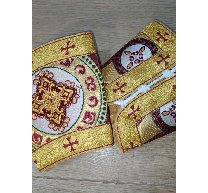 Greek vestment in gold metallic brocade - Priest metallic liturgical vestment