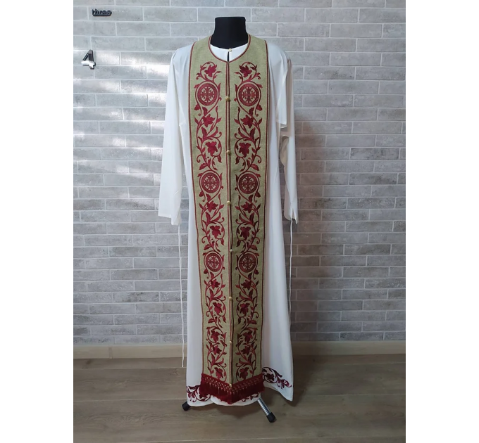 Summer Greek vestment with machine embroidery in linen-gabardine orthodox