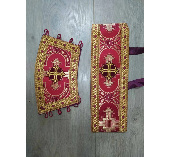 Greek vestment in gold metallic brocade - Priest metallic liturgical vestment