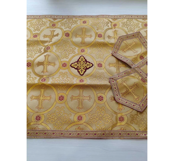 Gold vestment - Greek vestment in brocade - Priest vestment