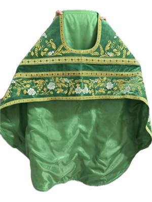 Slavic-style green priest vestment on velvet - Orthodox style embroidered vestment set