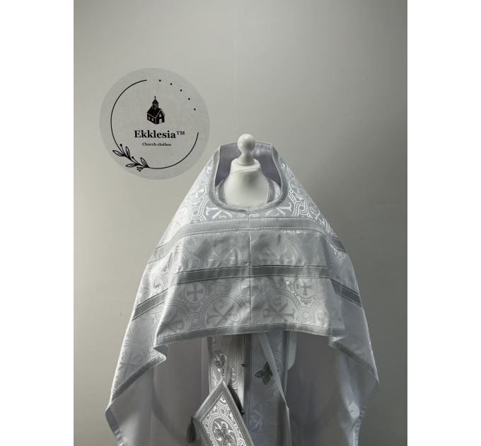 Slavic style vestments in brocade - Priest vestments - Clothes for priests - Liturgical vestments - Liturgical garments