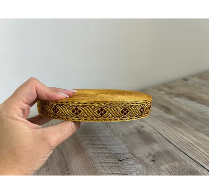 Feather Church galoon 2,5 cm  4 cm 1,5- Church galoon - Liturgical trim