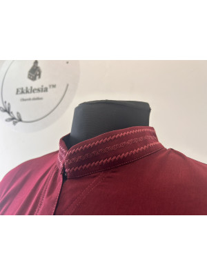 Set:4 inner cassocks in linen-gabardine and 1 outer cassock in wet silk